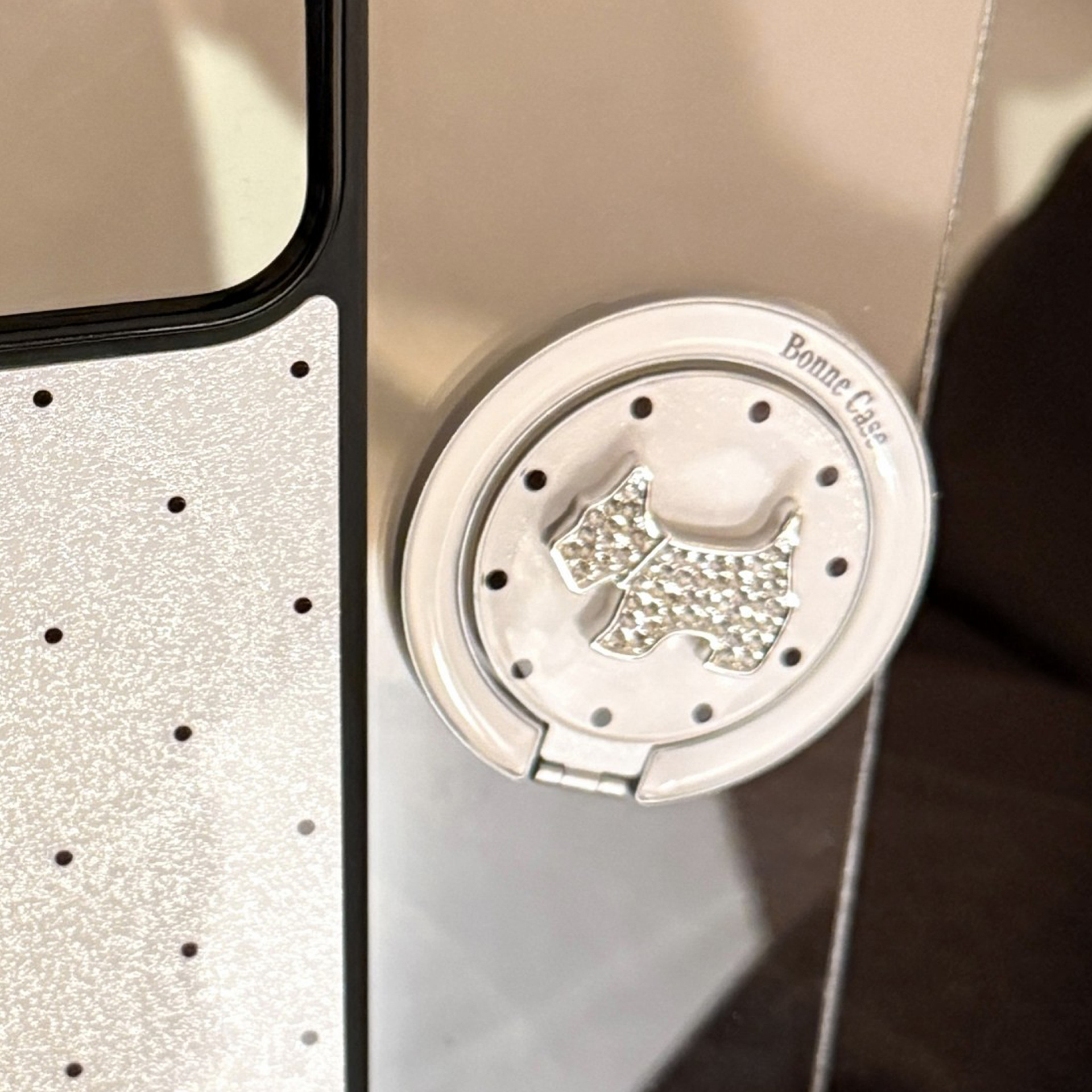 Shi Westie Dog Magnetic Phone  - Phone Accessories Stand incelemesi ve fiyatı