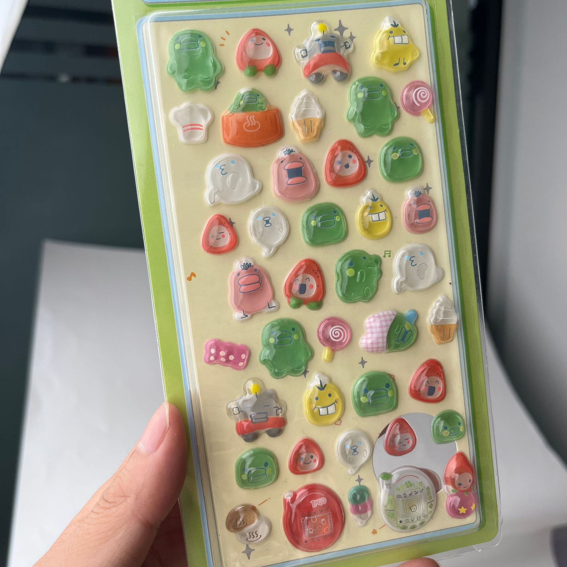 Cute Tamagotchi 3D Puffy Stick - Phone Accessories Cute incelemesi ve fiyatı